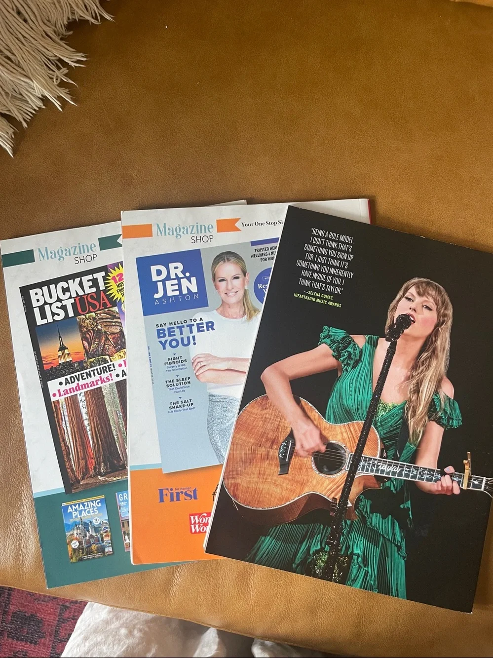 Taylor Swift Magazines and Necklace/Pin Bundle